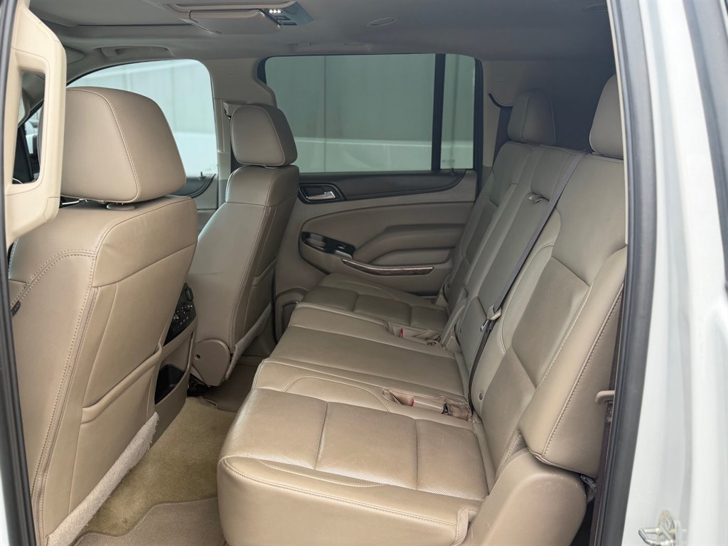 2017 GMC Yukon XL SLT - Photo 8