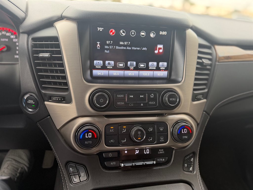 2016 GMC Yukon XL Denali - Photo 11