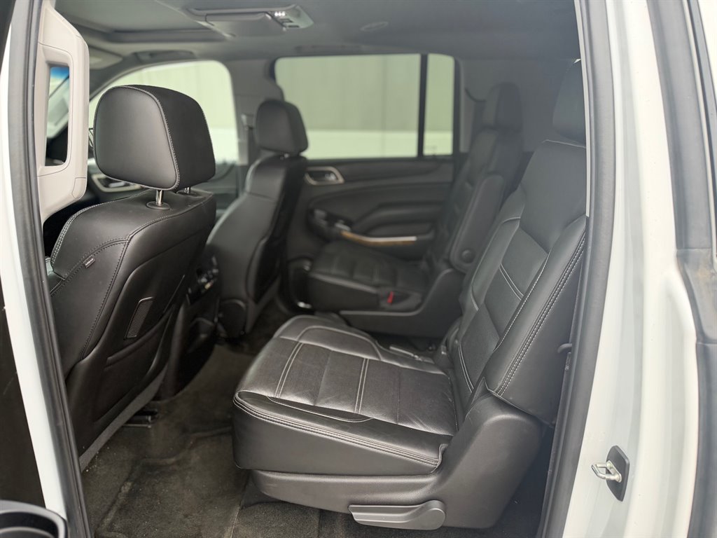 2016 GMC Yukon XL Denali - Photo 9